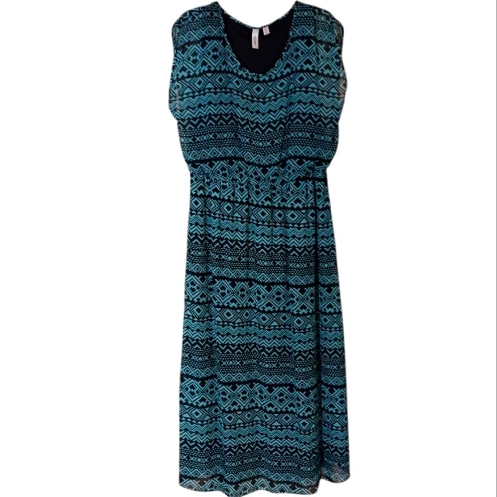 Jacera Sleeveless Maxi Dress Black and Green Patterned Elastic Waist. XL